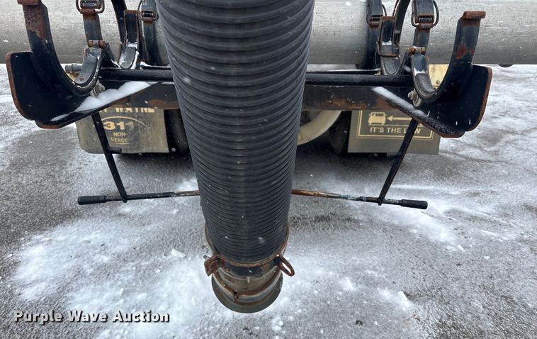 image for item FK1161 2013 International 7500 hydrovac truck