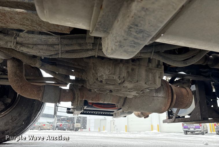 image for item FK1161 2013 International 7500 hydrovac truck