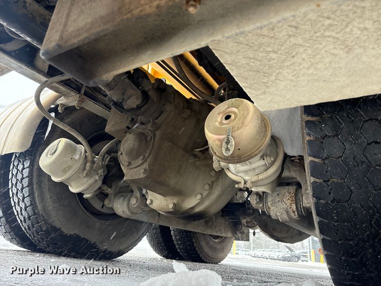 image for item FK1161 2013 International 7500 hydrovac truck