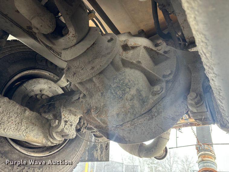 image for item FK1161 2013 International 7500 hydrovac truck