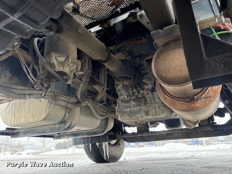 image for item FK1161 2013 International 7500 hydrovac truck