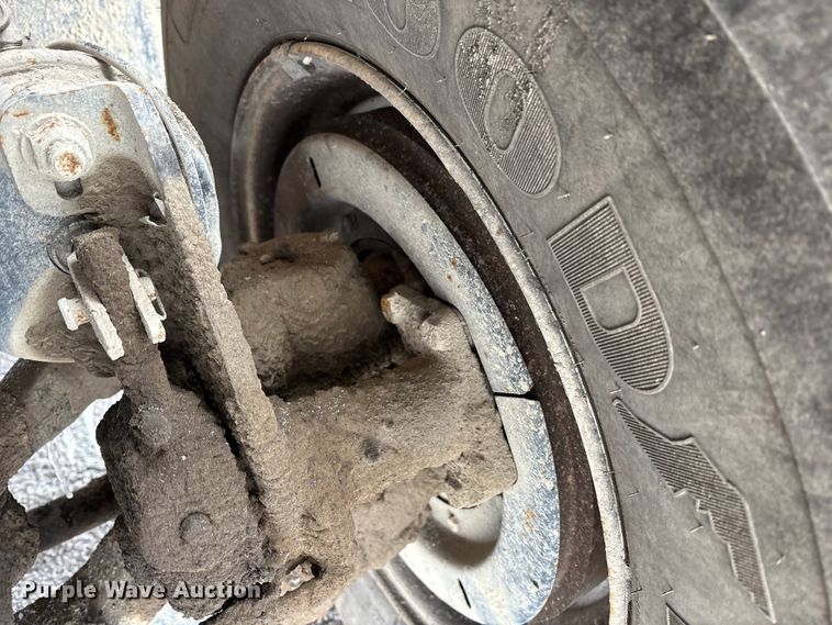 image for item FK1161 2013 International 7500 hydrovac truck