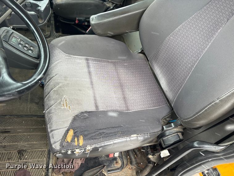 image for item FK1161 2013 International 7500 hydrovac truck