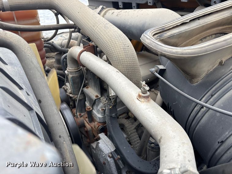 image for item FK1161 2013 International 7500 hydrovac truck