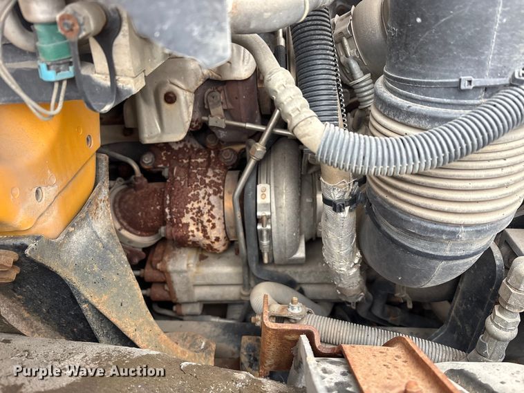 image for item FK1161 2013 International 7500 hydrovac truck