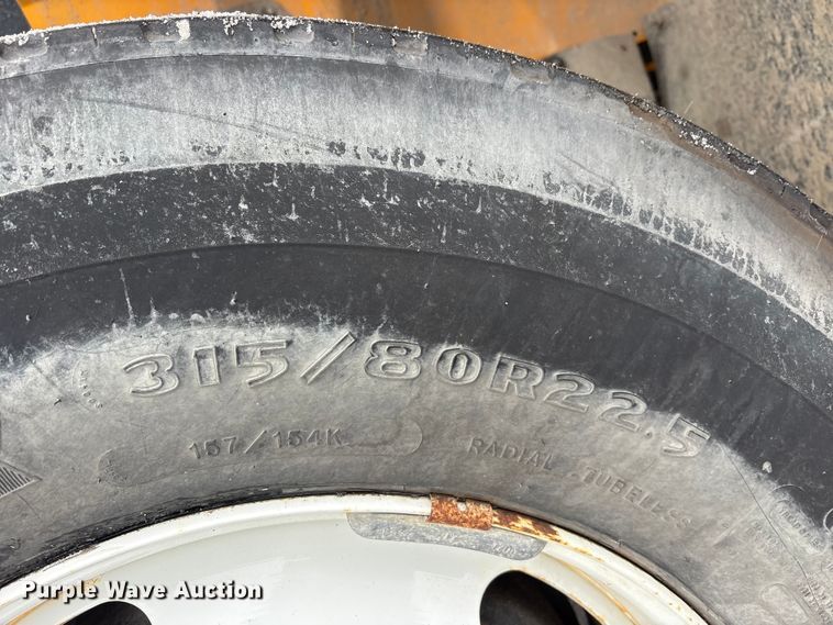 image for item FK1161 2013 International 7500 hydrovac truck