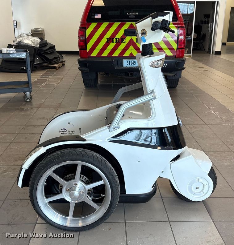 image for item FK1164 T3 Motion Segway