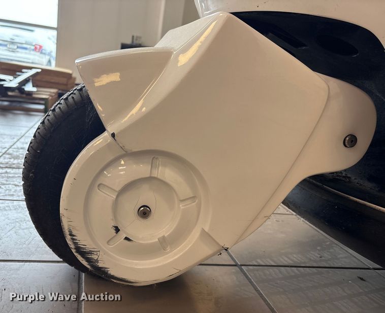 image for item FK1164 T3 Motion Segway