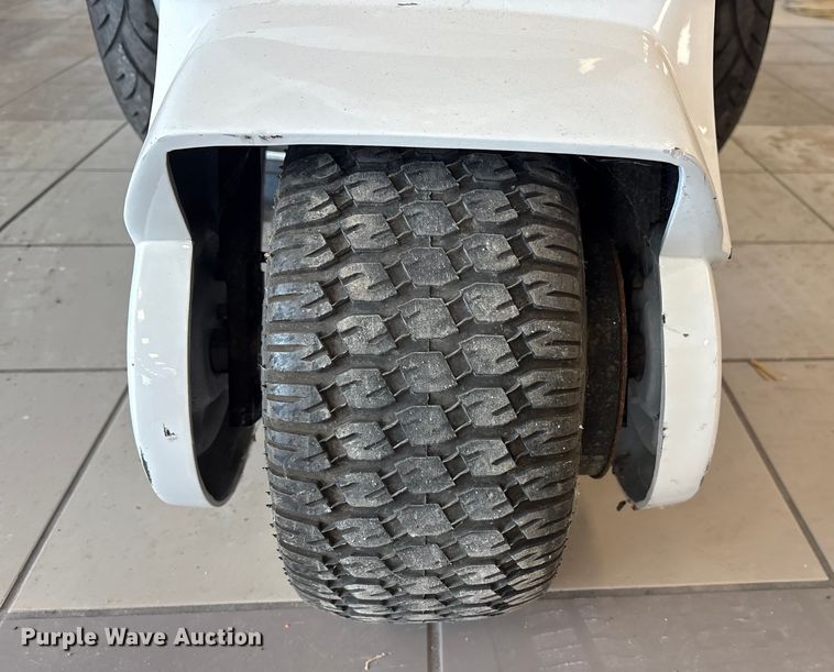 image for item FK1164 T3 Motion Segway