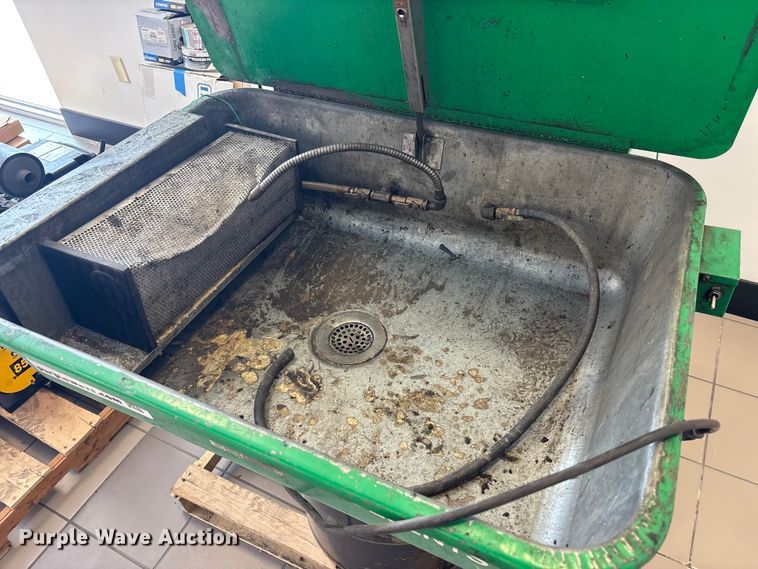 image for item FK1165 (3) KleenTec KT 1330 parts washers