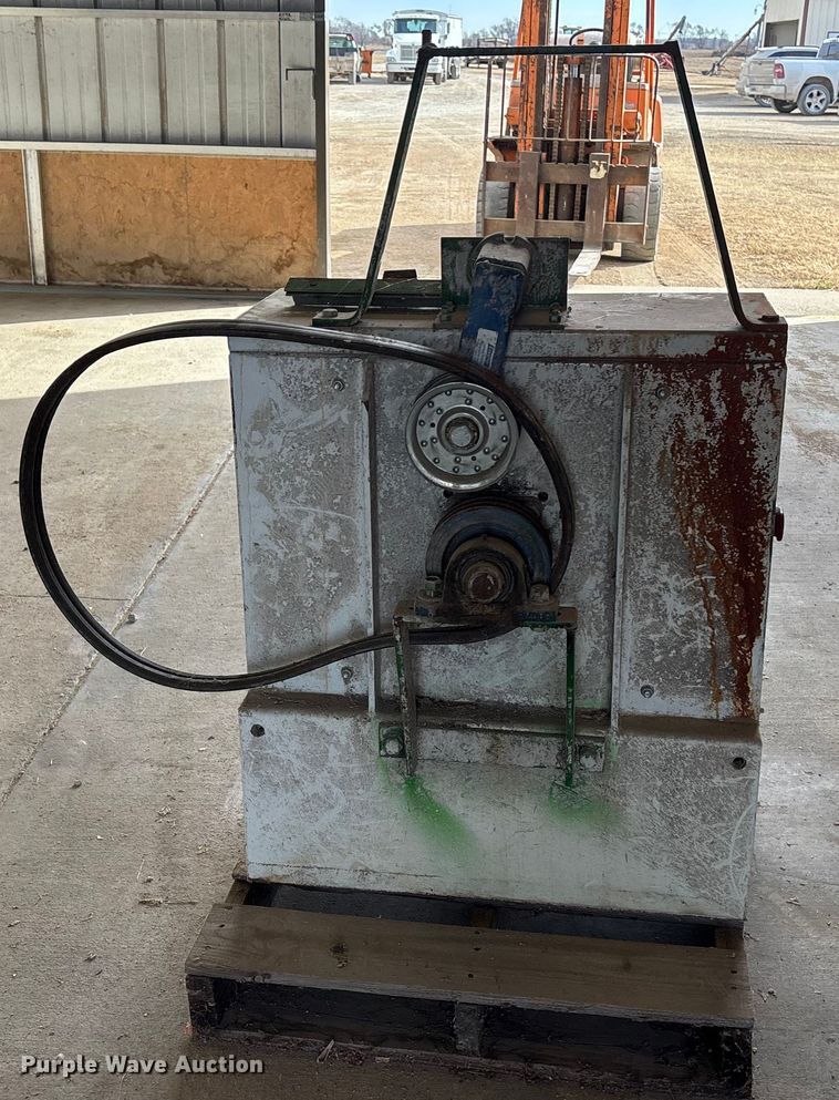 image for item FO3560 Sudenga hammer mill