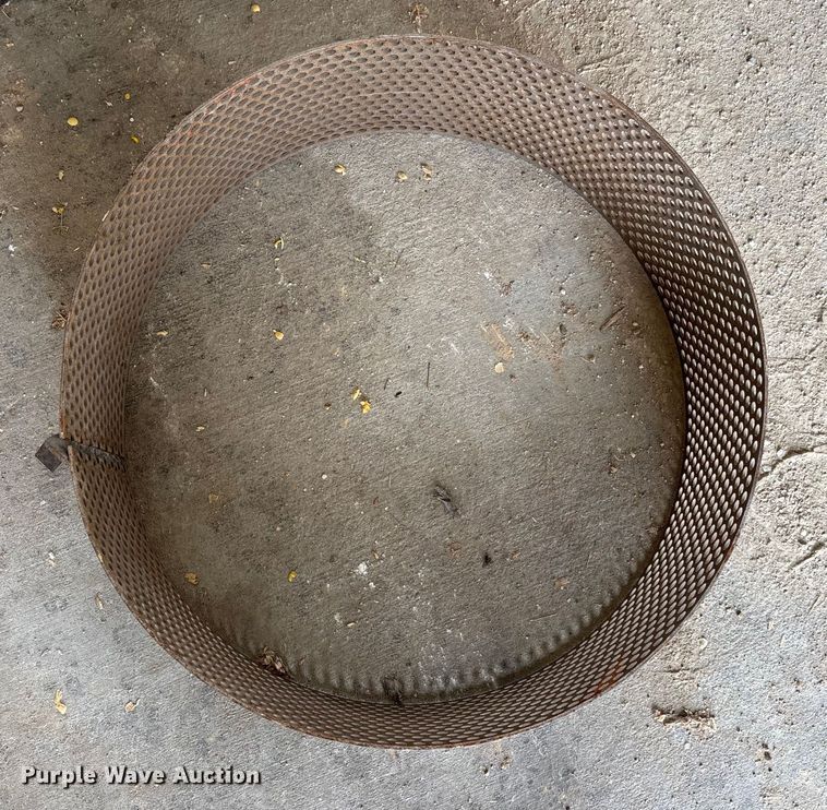 image for item FO3560 Sudenga hammer mill