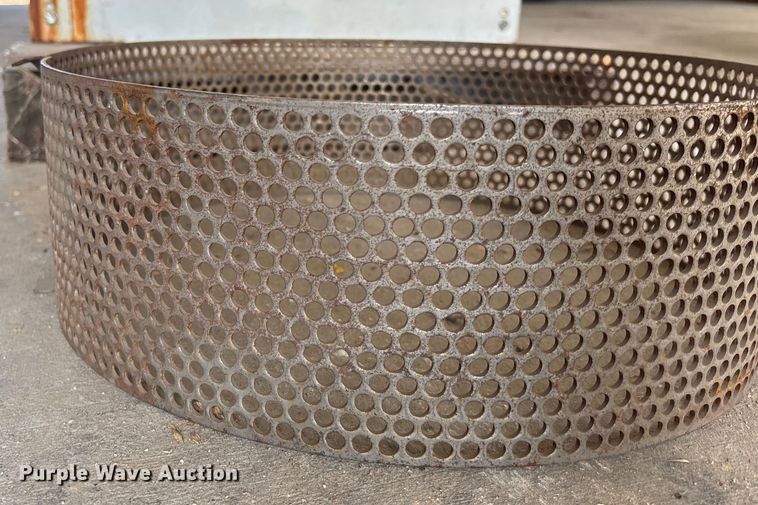 image for item FO3560 Sudenga hammer mill