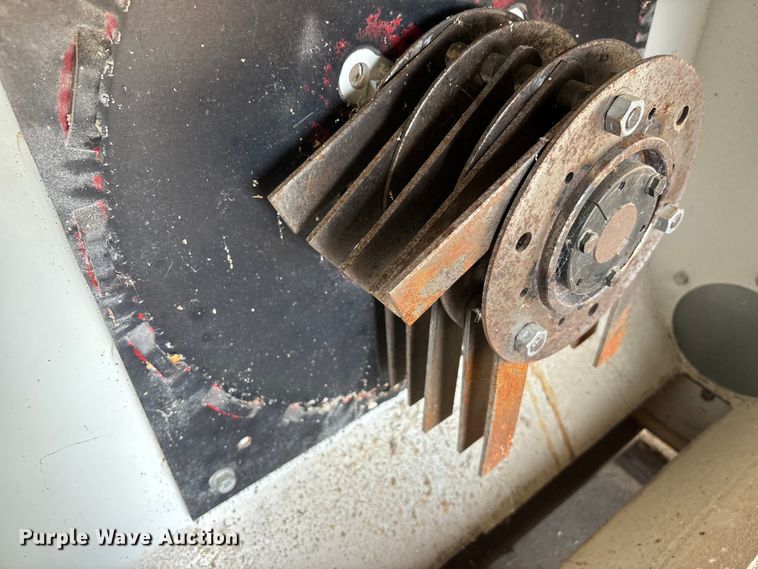 image for item FO3560 Sudenga hammer mill