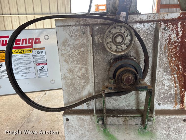 image for item FO3560 Sudenga hammer mill