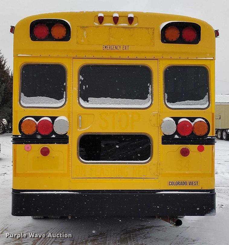 image for item IH9417 2002 BlueBird E450 school bus