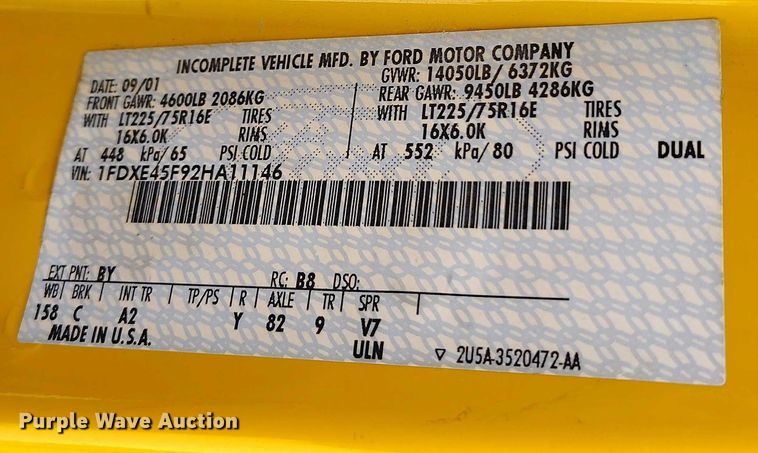 image for item IH9417 2002 BlueBird E450 school bus