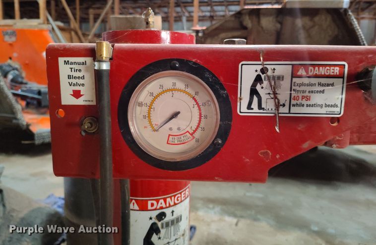 image for item IH9429 Coats 5040A tire machine