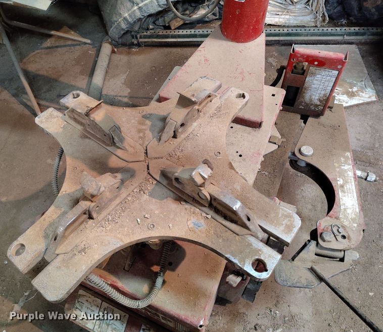 image for item IH9429 Coats 5040A tire machine