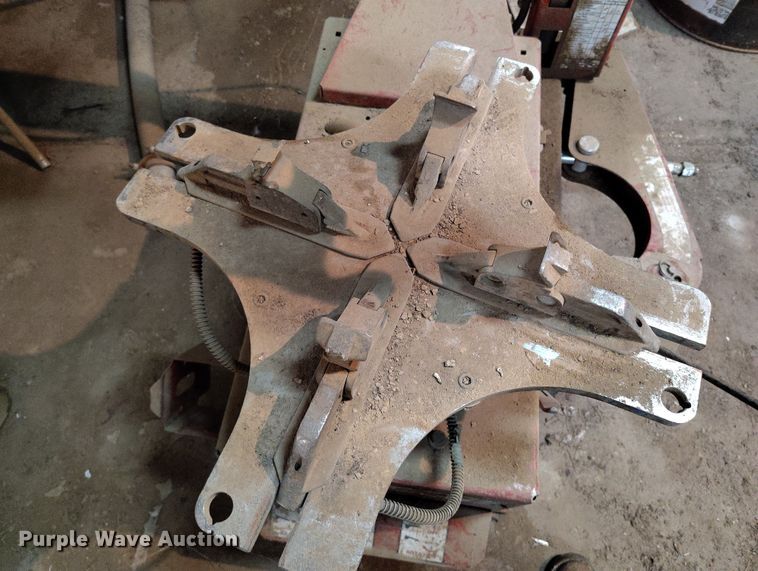 image for item IH9429 Coats 5040A tire machine