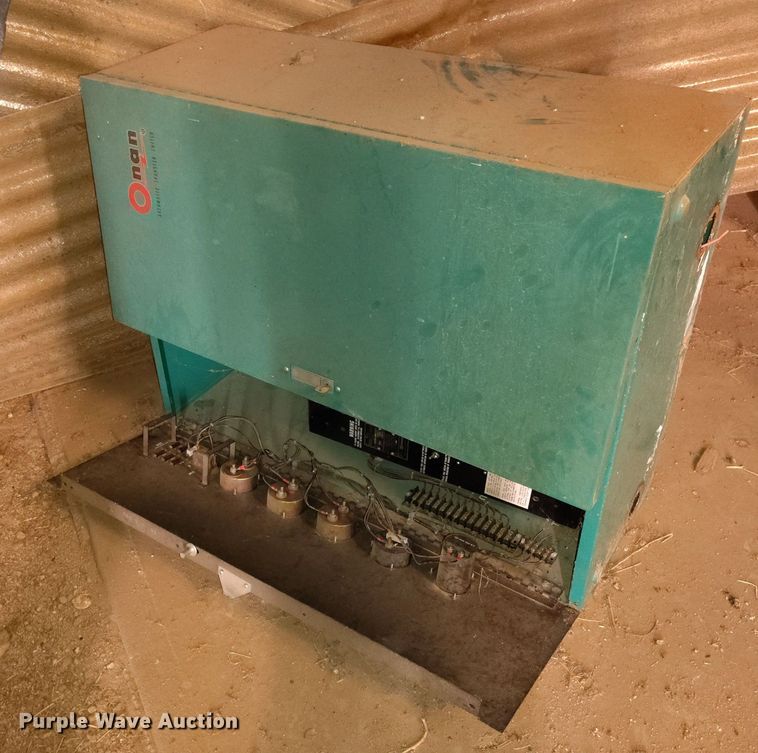 image for item IH9430 Onan 12.0 DJC generator