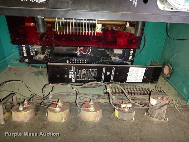 image for item IH9430 Onan 12.0 DJC generator