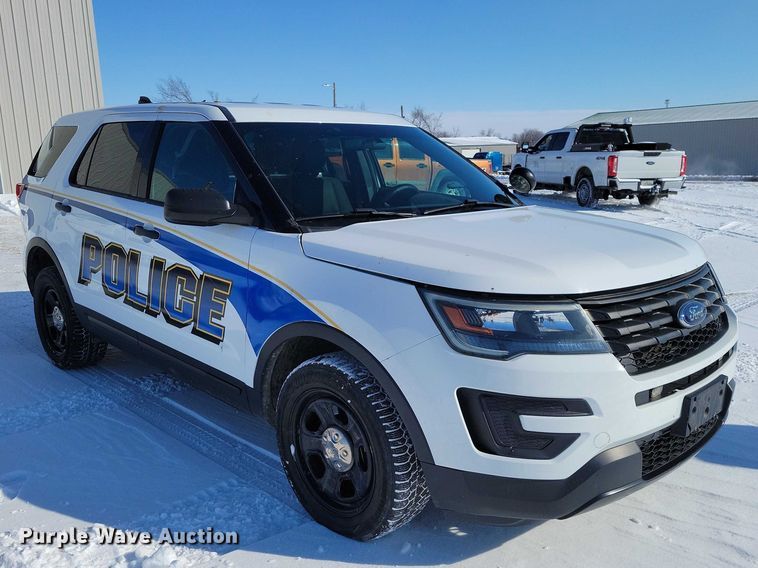 image for item NK9802 2017 Ford Explorer Police Interceptor  SUV