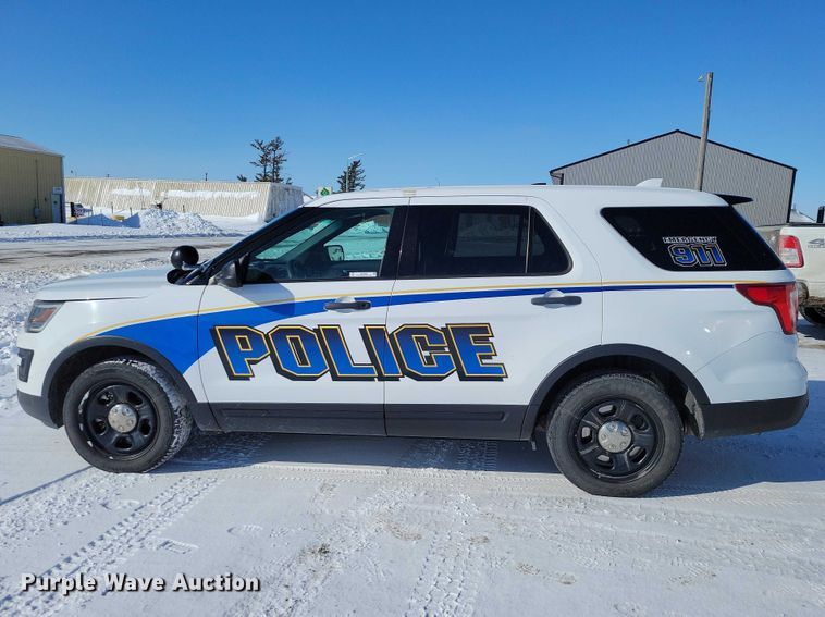 image for item NK9802 2017 Ford Explorer Police Interceptor  SUV