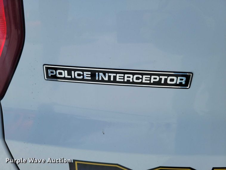 image for item NK9802 2017 Ford Explorer Police Interceptor  SUV