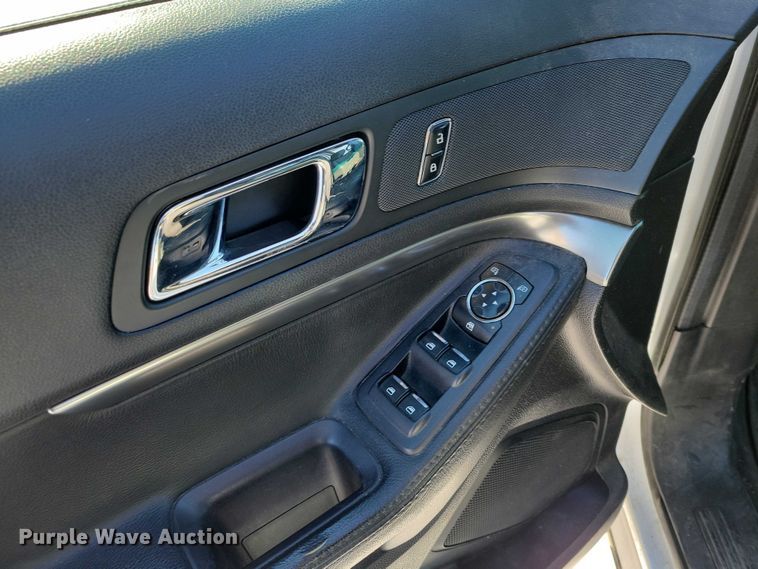 image for item NK9802 2017 Ford Explorer Police Interceptor  SUV