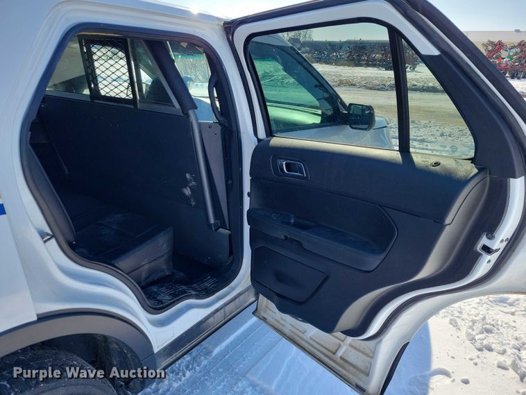 image for item NK9802 2017 Ford Explorer Police Interceptor  SUV