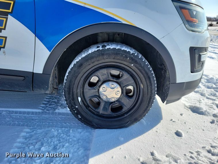 image for item NK9802 2017 Ford Explorer Police Interceptor  SUV