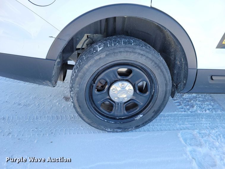 image for item NK9802 2017 Ford Explorer Police Interceptor  SUV