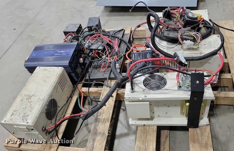 image for item NK9809 (6) Samples Power inverters