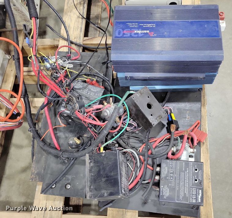 image for item NK9809 (6) Samples Power inverters