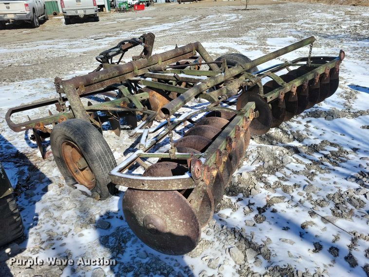 image for item NK9817 John Deere  tandem disk