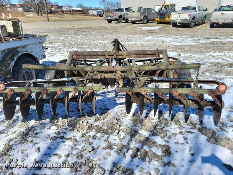 image for item NK9817 John Deere  tandem disk