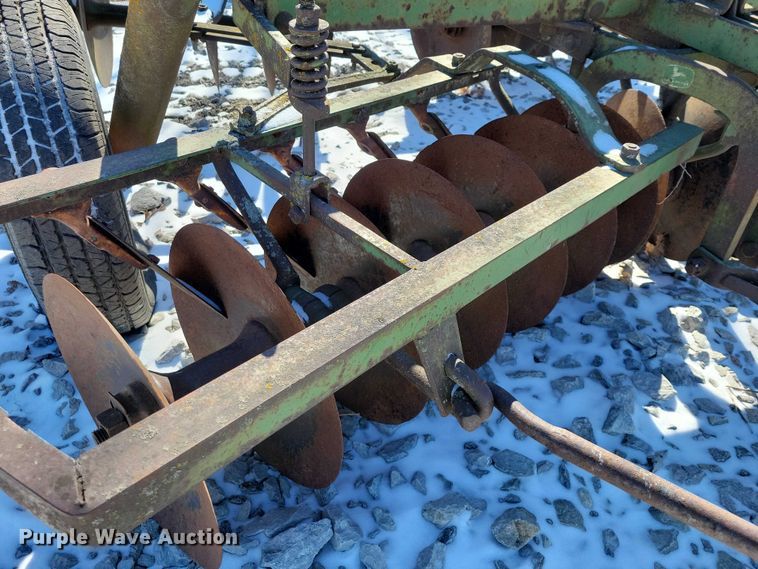 image for item NK9817 John Deere  tandem disk