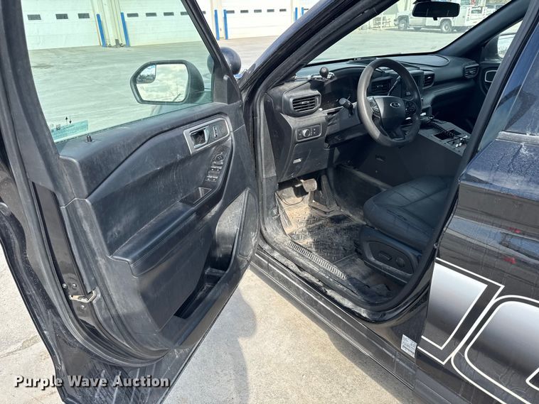 image for item OE9545 2020 Ford Explorer Police Interceptor SUV