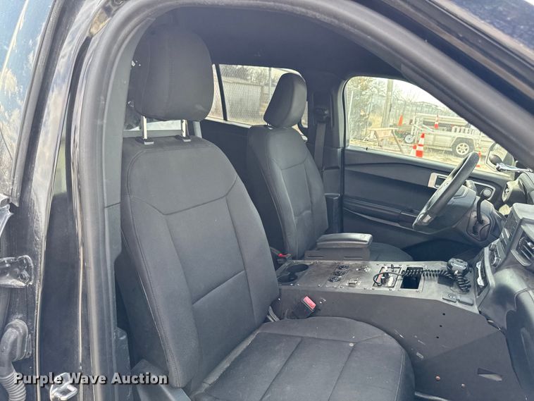 image for item OE9545 2020 Ford Explorer Police Interceptor SUV