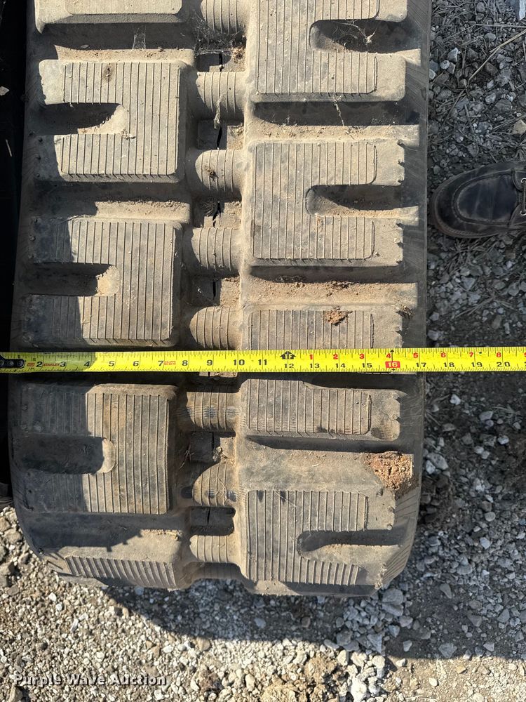 image for item OE9546 Bobcat skid steer tracks