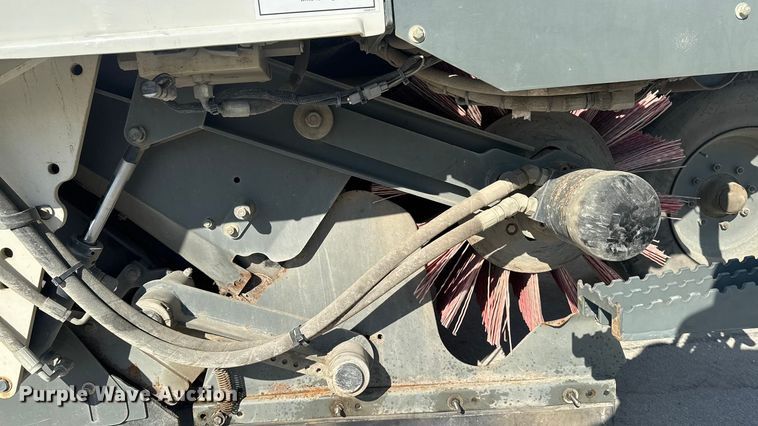 image for item OE9549 2014 Elgin Pelican street sweeper truck