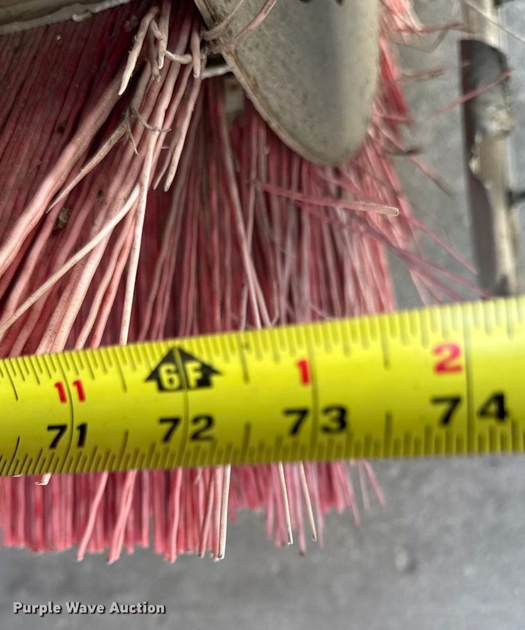 image for item OE9549 2014 Elgin Pelican street sweeper truck