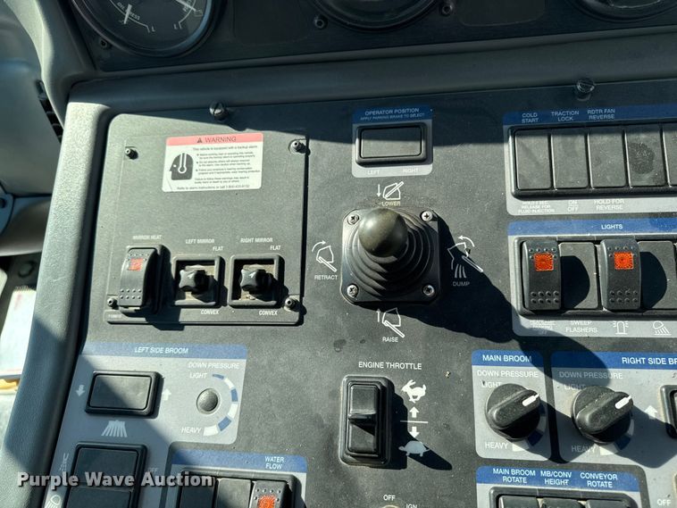 image for item OE9549 2014 Elgin Pelican street sweeper truck