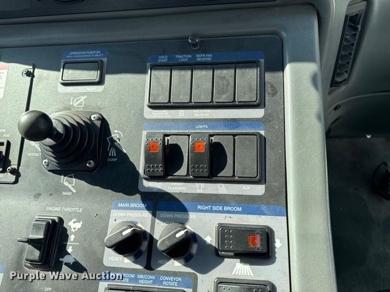 image for item OE9549 2014 Elgin Pelican street sweeper truck