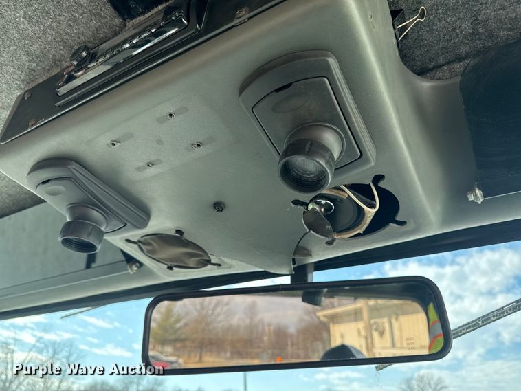 image for item OE9549 2014 Elgin Pelican street sweeper truck