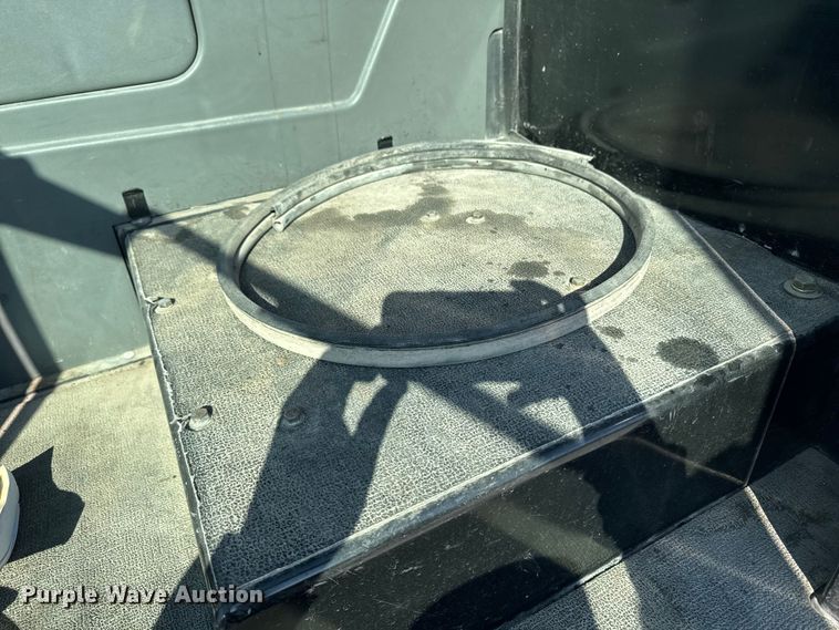 image for item OE9549 2014 Elgin Pelican street sweeper truck