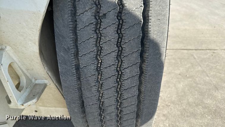 image for item OE9549 2014 Elgin Pelican street sweeper truck