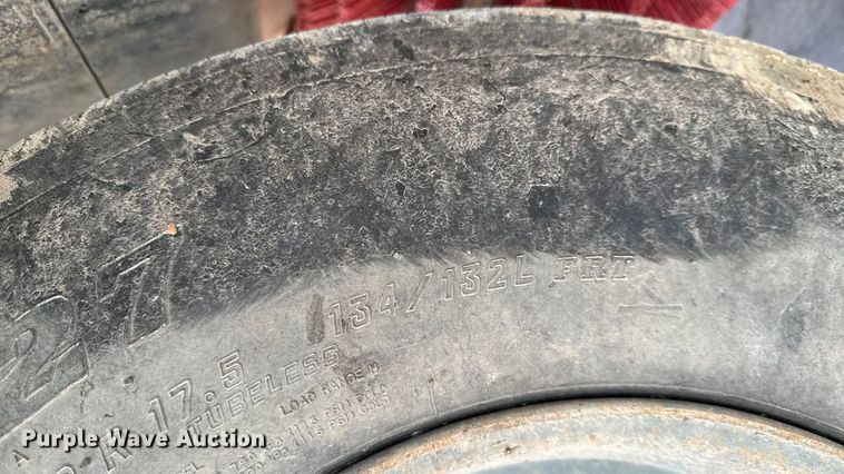 image for item OE9549 2014 Elgin Pelican street sweeper truck