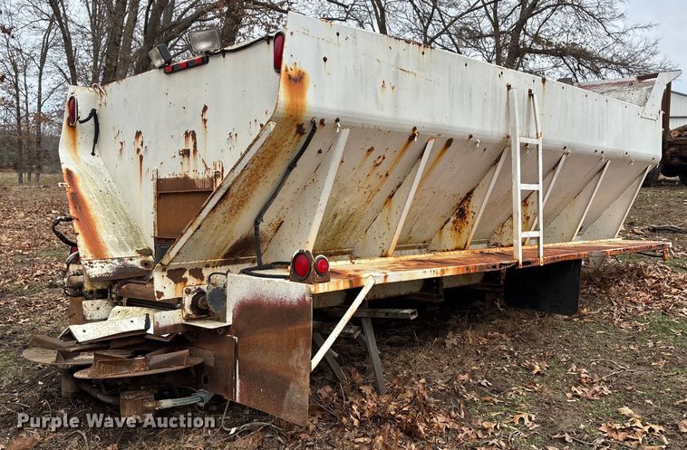 image for item DT0019 Spreader bed